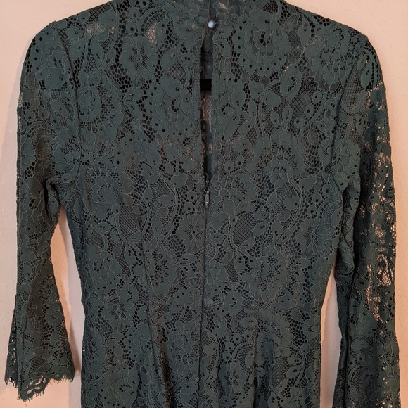 Lace Mermaid Green Dress - Picture 4 of 4